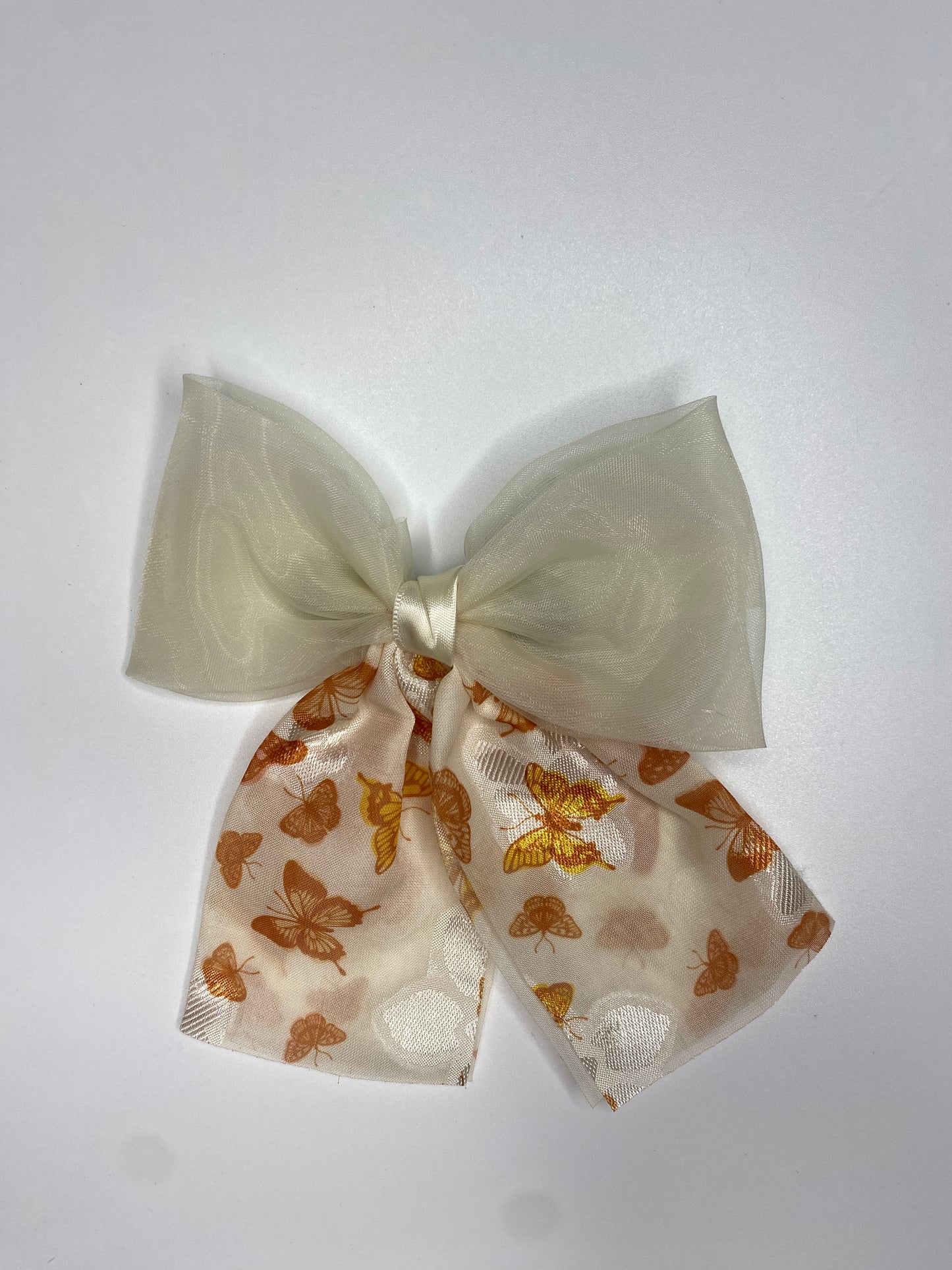 Elegant Butterfly Bow Hair Clip – Chic & Stylish Hair Accessory for Women & Girls