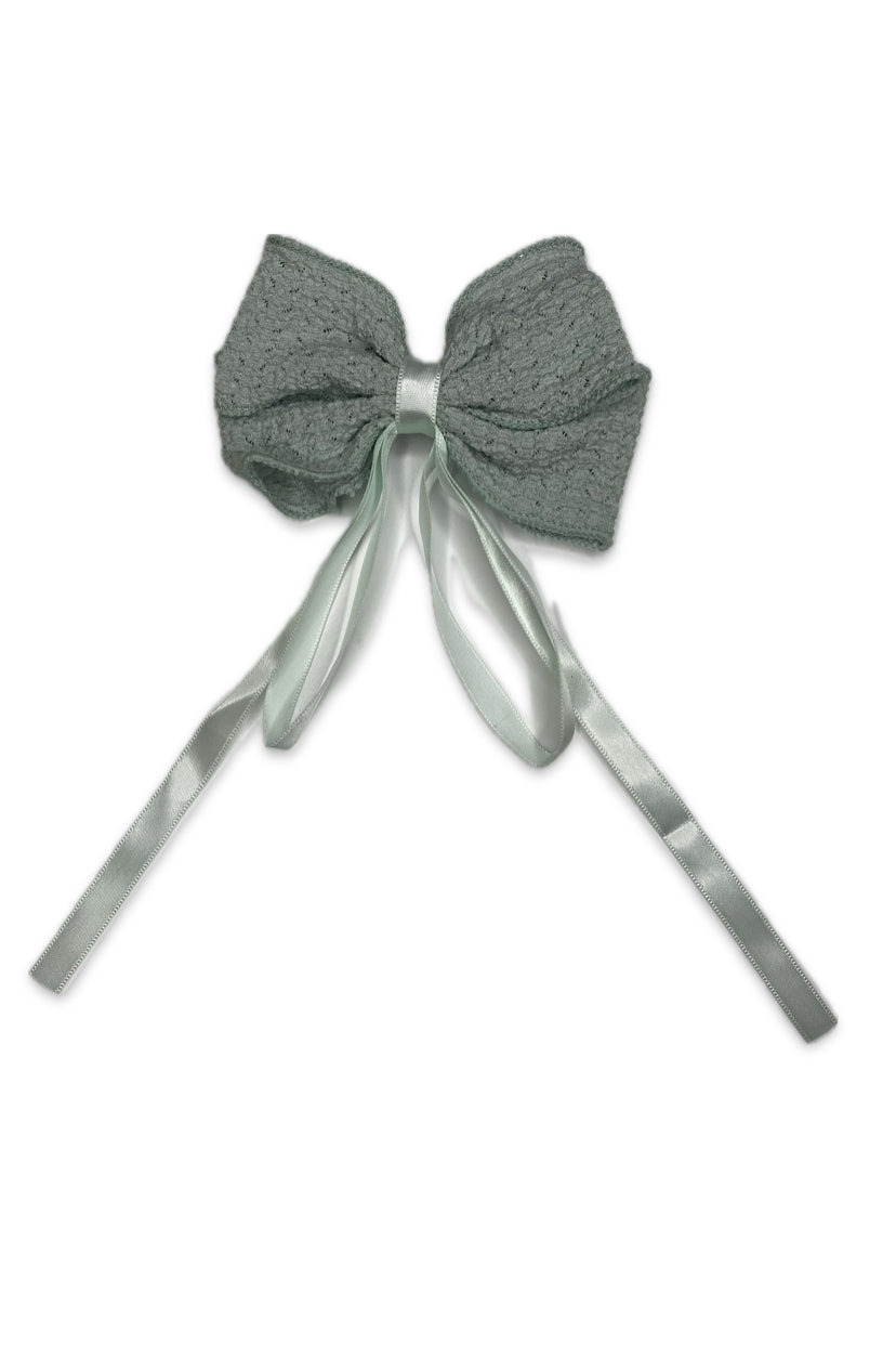 One-Piece Luxury Lace Bow Hair Clip – Elegant & Trendy Hair Accessory for Women & Girls