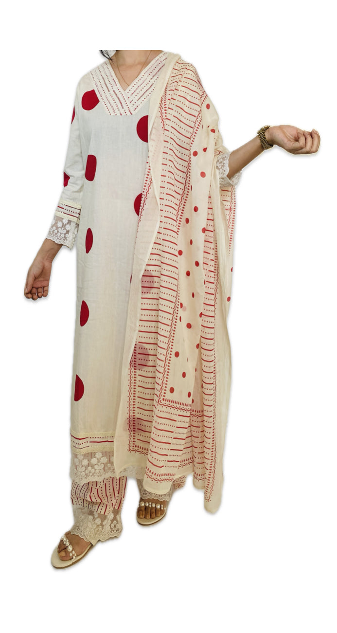 Polka Dot Cotton Suit Set – Trendy & Elegant Ethnic Wear for Women