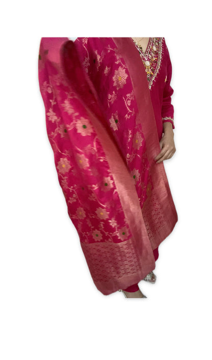 Magenta Pink Hand-Embroidered Kurta Set with Zari Dupatta