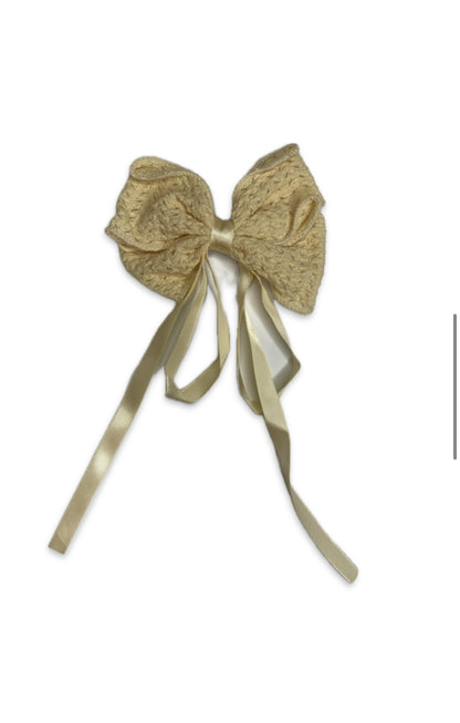 One-Piece Luxury Lace Bow Hair Clip – Elegant & Trendy Hair Accessory for Women & Girls